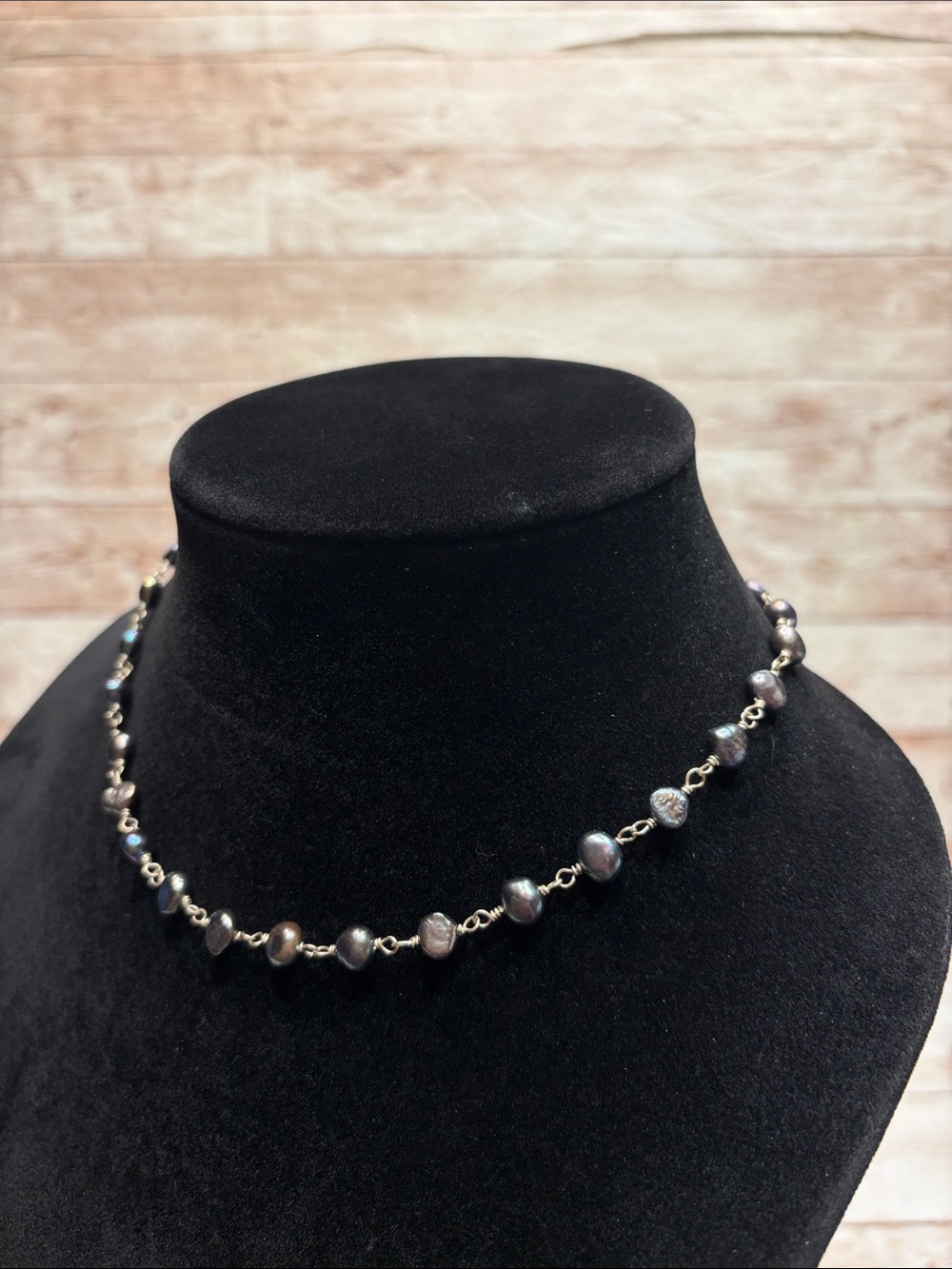 Vintage peacock black freshwater pearl toggle necklace